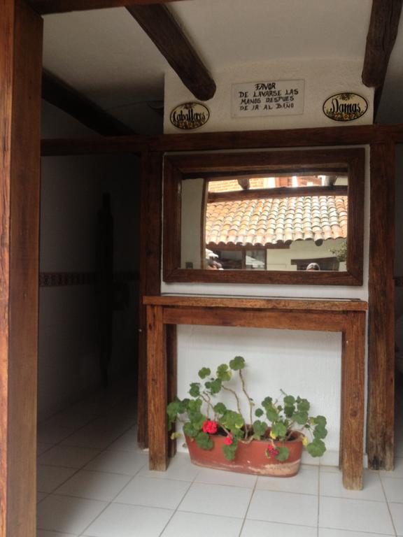 Hotel Meson Del Romero ทาปัลปา ภายนอก รูปภาพ